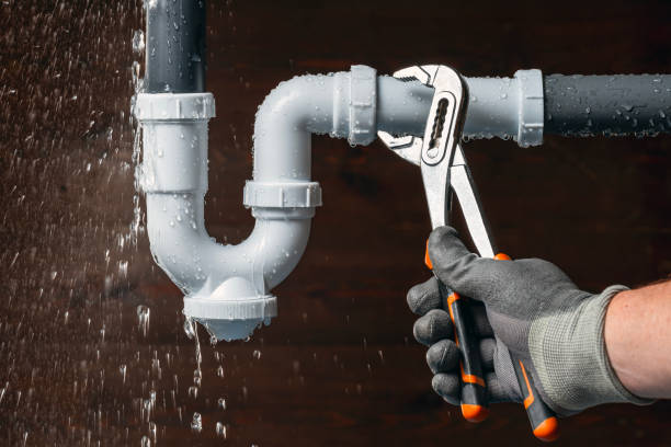 Professional Sewer Line Repair technician working in Castleton, VA